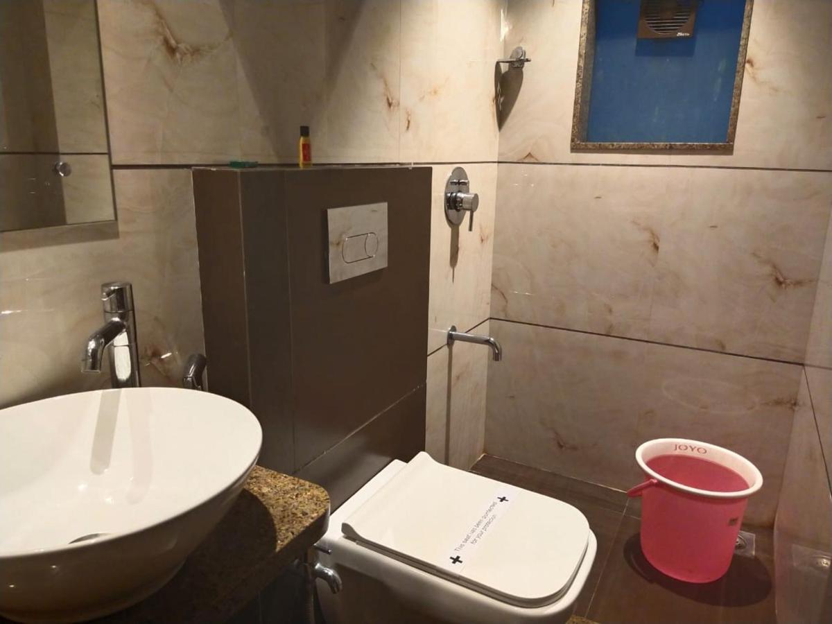 Hotel Monarch Express Near Karnala Sports Academy Panvel,Наві-Мумбаї Екстер'єр фото