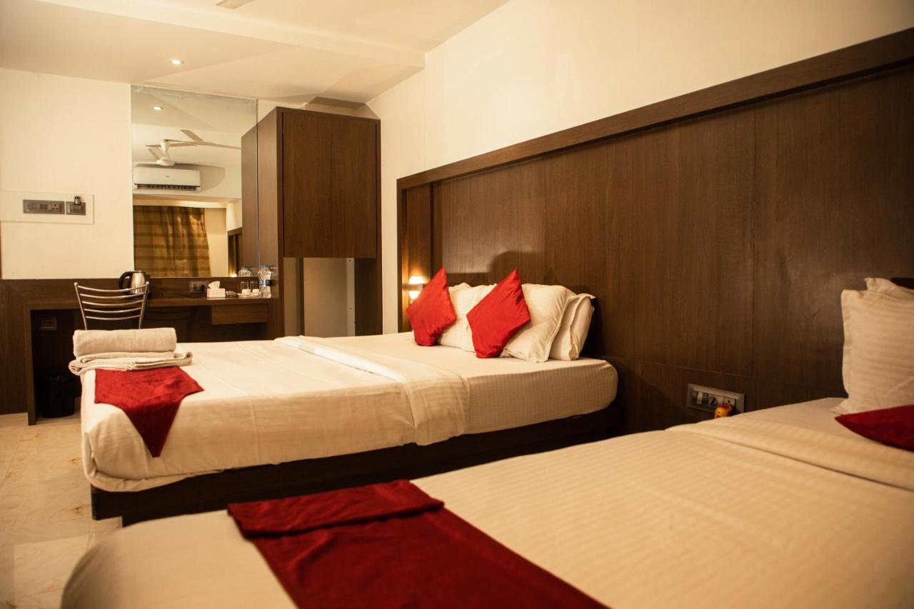 Hotel Monarch Express Near Karnala Sports Academy Panvel,Наві-Мумбаї Екстер'єр фото