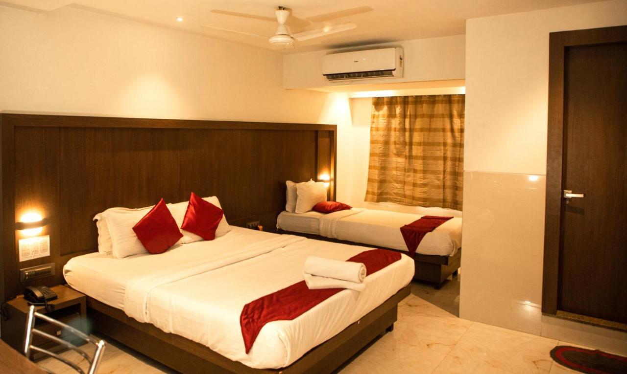 Hotel Monarch Express Near Karnala Sports Academy Panvel,Наві-Мумбаї Екстер'єр фото